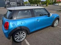 Second-hand Mini Cooper 136 CP (100 kW) 2016 Albastru Hatchback