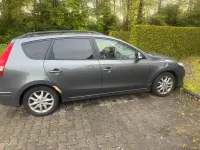 Używany Hyundai i30 90 KM (66 kW) 2010 Szary Kombi