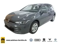 Gebraucht VW Golf VIII Life 150 PS (110 kW) 2025 Delfingrau metallic Limousine
