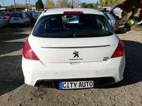 Gebraucht Peugeot 308 Active 112 PS (82 kW) 2011 Weiß Limousine