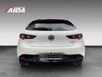 Neu Mazda 3 Nagisa 140 PS (102 kW) 2026 Weiß Limousine