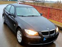 Gebraucht BMW 320 150 PS (110 kW) 2005 Schwarz Limousine