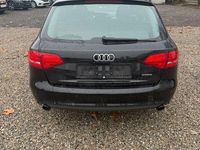 Usata Audi A4 Attraction 224 CV (164 kW) 2015 Nero Station wagon