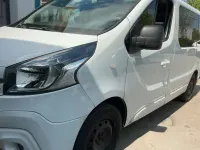 Gebraucht Renault Trafic Expression 145 PS (106 kW) 2015 Weiß Van / Kleinbus