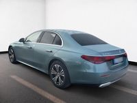 Gebraucht Mercedes E450 Avantgarde 367 PS (269 kW) 2025 Metalliclack verdesilber Limousine