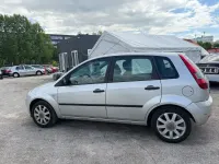 Gebraucht Ford Fiesta 101 PS (74 kW) 2005 Silber Kleinwagen