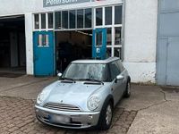 Usata Mini Cooper 115 CV (84 kW) 2004 Argento Utilitaria