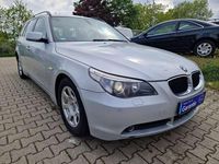 Gebraucht BMW 523 177 PS (130 kW) 2005 Titansilber metallic Kombi