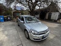 Gebraucht Opel Astra 105 PS (77 kW) 2006 Silber Limousine