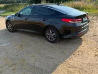 Gebraucht Kia Optima Spirit 141 PS (103 kW) 2016 Schwarz Limousine