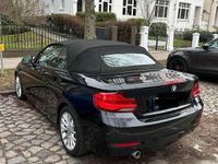 Gebraucht BMW 218 136 PS (100 kW) 2018 Schwarz Cabrio