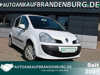 Usado Renault Modus 75 CV (55 kW) 2011 Blanco Monovolumen
