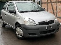 Gebraucht Toyota Yaris 65 PS (47 kW) 2003 Grau Kleinwagen