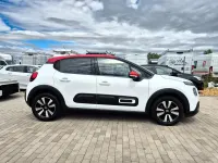 Gebraucht Citroën C3 PureTech 110 PS (80 kW) 2021 Polar white/sport red Kleinwagen