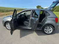 Gebraucht VW Polo 90 PS (66 kW) 2015 Grau Kleinwagen