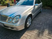 Usata Mercedes E320 204 CV (150 kW) 2004 Argento Berlina