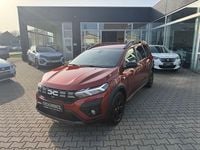 Gebraucht Dacia Jogger Extreme 110 PS (80 kW) 2023 Terrakottabraun Van / Kleinbus