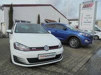 Gebraucht VW Golf VII GTI 220 PS (161 kW) 2017 Pure white Kleinwagen