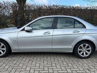 Gebraucht Mercedes C200 Elegance 136 PS (100 kW) 2009 Silber Limousine