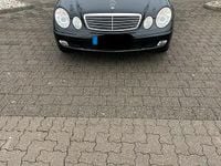 Gebraucht Mercedes E200 Elegance 163 PS (119 kW) 2003 Schwarz Kombi