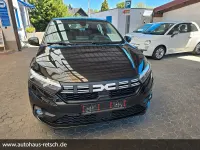 Gebraucht Dacia Sandero Expression 91 PS (66 kW) 2023 Schwarz SUV