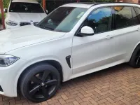 Gebraucht BMW X5 313 PS (230 kW) 2014 Weiß SUV