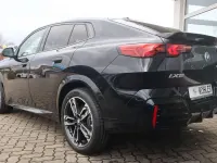 Gebraucht BMW iX2 M Sport 150 kW (204 PS) 2026 Black sapphire metallic SUV