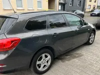 Gebraucht Opel Astra Edition 136 PS (100 kW) 2015 Grau Kombi