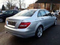 Gebraucht Mercedes C200 Elegance 184 PS (135 kW) 2011 Silber Limousine