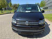 Gebraucht VW Multivan Highline 204 PS (150 kW) 2016 Deep black perleffekt Van