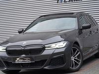 Gebraucht BMW 530 M Sport 245 PS (180 kW) 2023 Sophistograu brillanteffekt me Kombi