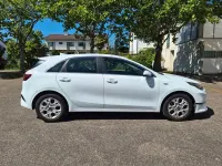 Gebraucht Kia Ceed Vision 160 PS (117 kW) 2021 Weiß Kleinwagen