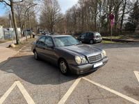 Gebraucht Mercedes E290 Classic 129 PS (94 kW) 1999 Grau Limousine