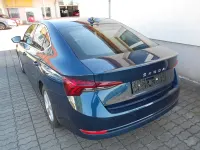 Gebraucht Skoda Octavia First Edition 150 PS (110 kW) 2021 Petrol Limousine