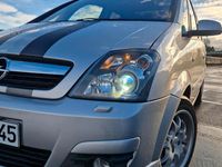 Gebraucht Opel Meriva 106 PS (77 kW) 2006 Silber Van / Kleinbus