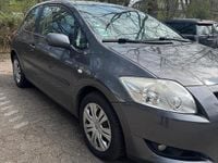 Gebraucht Toyota Auris 124 PS (91 kW) 2008 Grau Kleinwagen