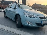 Gebraucht Opel Astra 160 PS (117 kW) 2010 Blau Limousine