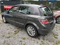 Gebraucht Opel Astra Selection 110 PS (80 kW) 2009 Grau Limousine