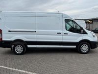 Gebraucht Ford Transit 131 PS (96 kW) 2022 Weiß Van / Kleinbus