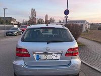 Gebraucht Mercedes B180 109 PS (80 kW) 2007 Blau Van / Kleinbus