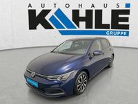 Gebraucht VW Golf VIII Active 150 PS (110 kW) 2023 Blau Limousine