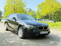Gebraucht BMW 114 102 PS (75 kW) 2014 Schwarz Kleinwagen