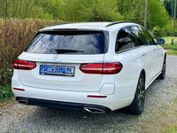 Second-hand Mercedes E300 306 CP (225 kW) 2020 Alb Berlinǎ