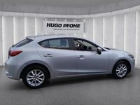 Gebraucht Mazda 3 Center-Line 120 PS (88 kW) 2017 Sonic silver Limousine