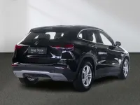 Gebraucht Mercedes GLA200 163 PS (119 kW) 2024 Unilack nachtschwarz SUV