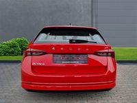 Gebraucht Skoda Octavia Style 150 PS (110 kW) 2022 Rot Kombi