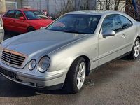 Gebraucht Mercedes CLK200 136 PS (100 kW) 1999 Silber Coupé