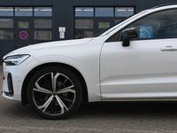 Gebraucht Volvo XC60 Ultimate 197 PS (144 kW) 2023 Weiß SUV
