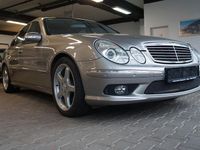 Gebraucht Mercedes E500 Avantgarde 306 PS (225 kW) 2004 Gold Limousine