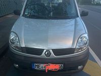 Usado Renault Kangoo Authentique 68 HP (50 kW) 2007 Prateado Monovolume